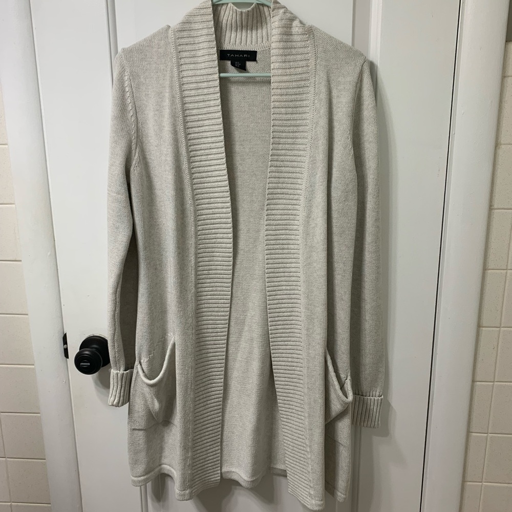 Tahari gray cardigan